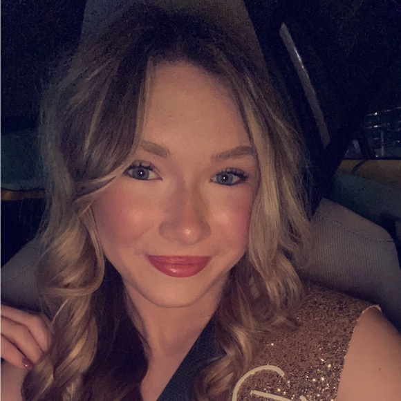 Meet your Posher, Bella - Picture 1 of 1